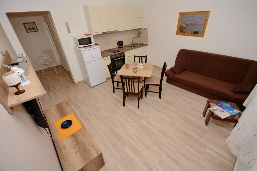 Premium Apartment Vicky 扎达尔 外观 照片